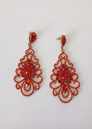 Uzun Kırmızı Payetli Nakışlı Küpe - Görsel 3