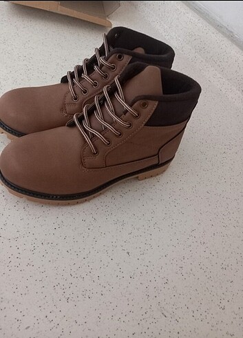 LC Waikiki Erkek cocuk bot