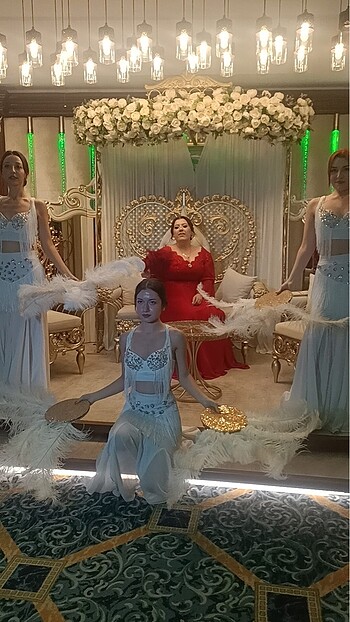 Kına elbisesi