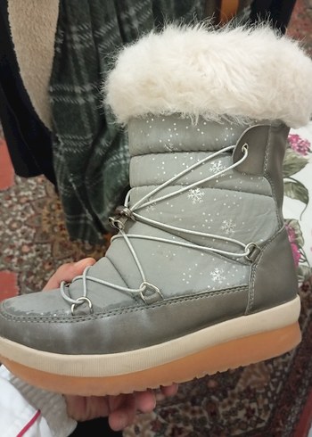 Bej, Kürklü Kadın Dolgu Topuk Bot. Orjinal Kauçuk Tabandır. - Görsel 4