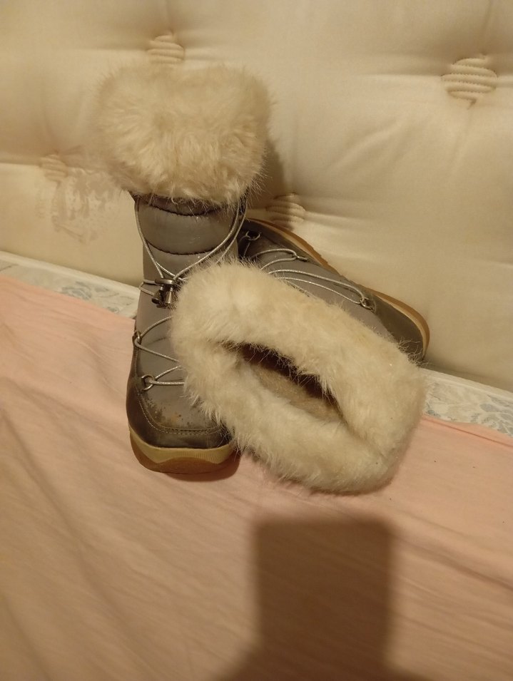 Bej, Kürklü Kadın Dolgu Topuk Bot. Orjinal Kauçuk Tabandır. - Görsel 2
