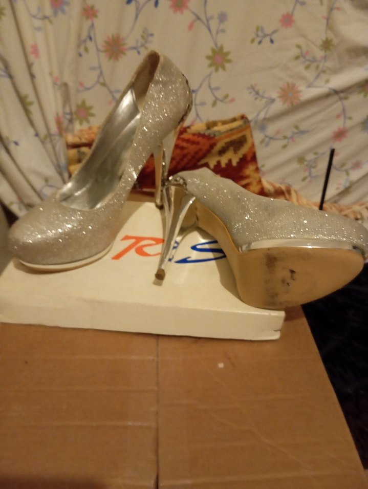 Altın Renkli Simli Yüksek Topuk Abiye Ayakkabı - Görsel 2