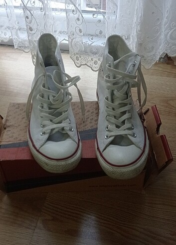 41,5 Beden beyaz Renk 41, 50 Converse orjinal yeni gibi 