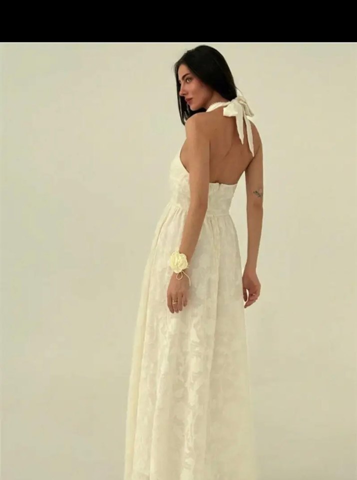 V Yaka Beyaz Dantel Uzun Elbise - Görsel 4