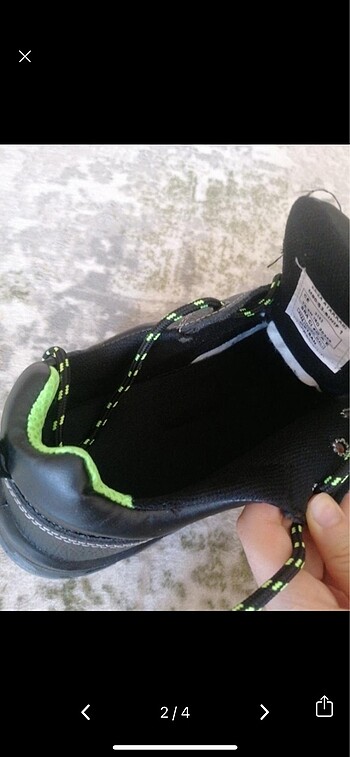 Siyah Bot - Görsel 3