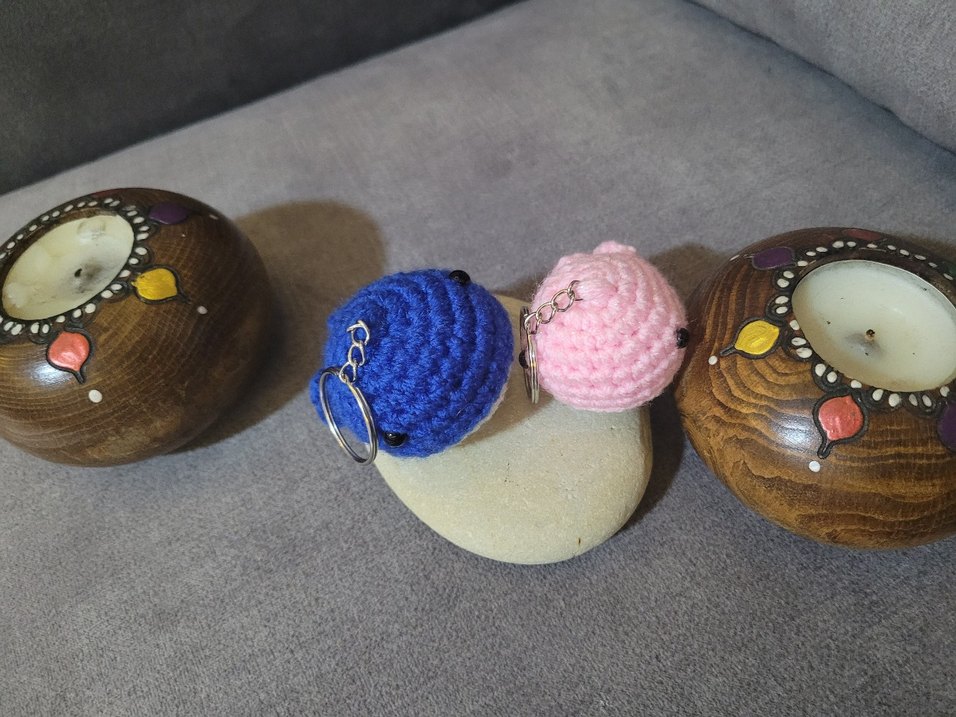 El Yapımı Mavi Örgü Balina Anahtarlık - Görsel 5