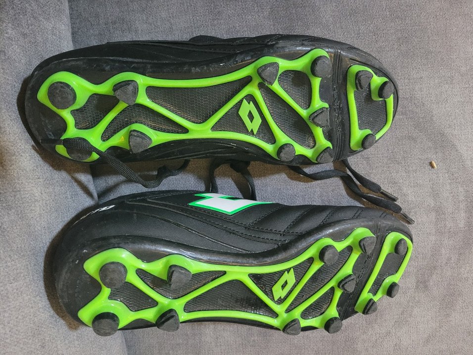 LOTTO Erkek Futbol Halı Saha Ayakkabısı - Görsel 5