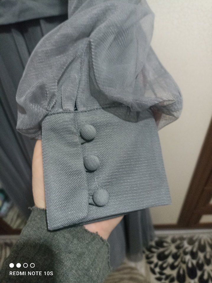 Gri Uzun Kollu Drapeli Abiye Elbise - Görsel 3