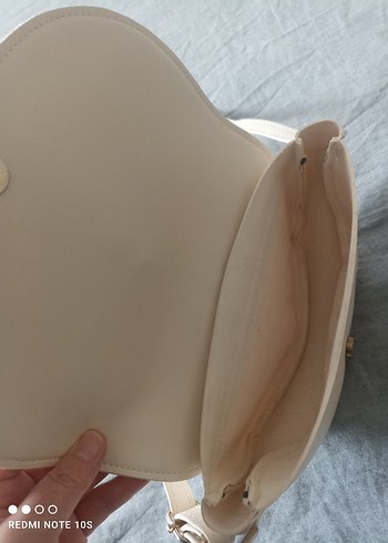 Beyaz Deri Tokalı Kadın Çanta - Görsel 5