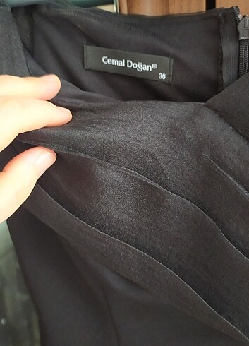 Kısa kolları tül abiye - Görsel 4