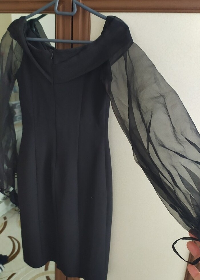 Kısa kolları tül abiye - Görsel 2