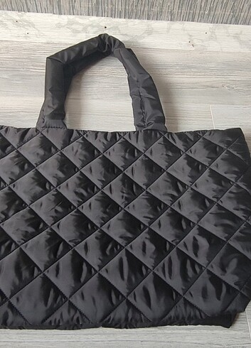 H&M H&M Kol Kapitone Çanta
