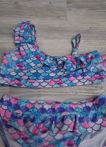 LC Waikiki Lcw Kız Çocuk Bikini sadece 10 gün kullanıldı