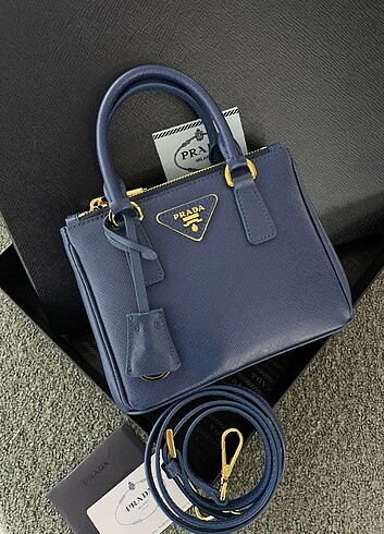 PRADA GALLERİA 