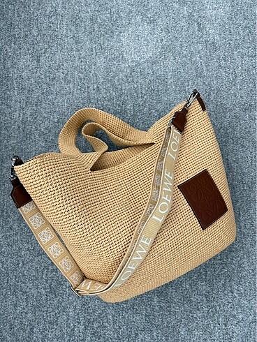 LOEWE HASIR
