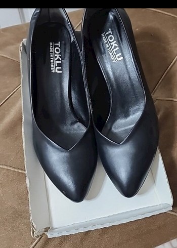 Toklu Siyah Kadın Stiletto