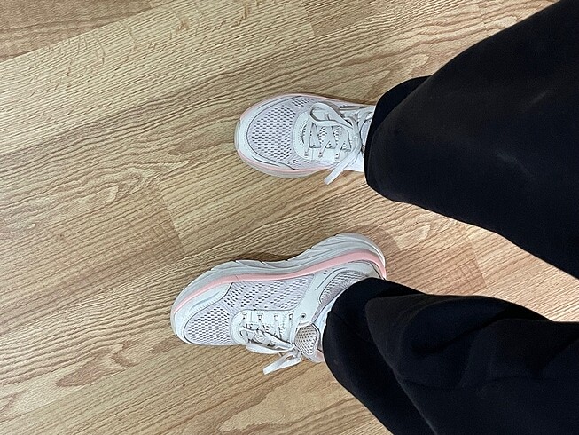 skechers ayakkabi