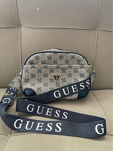 Guess canta