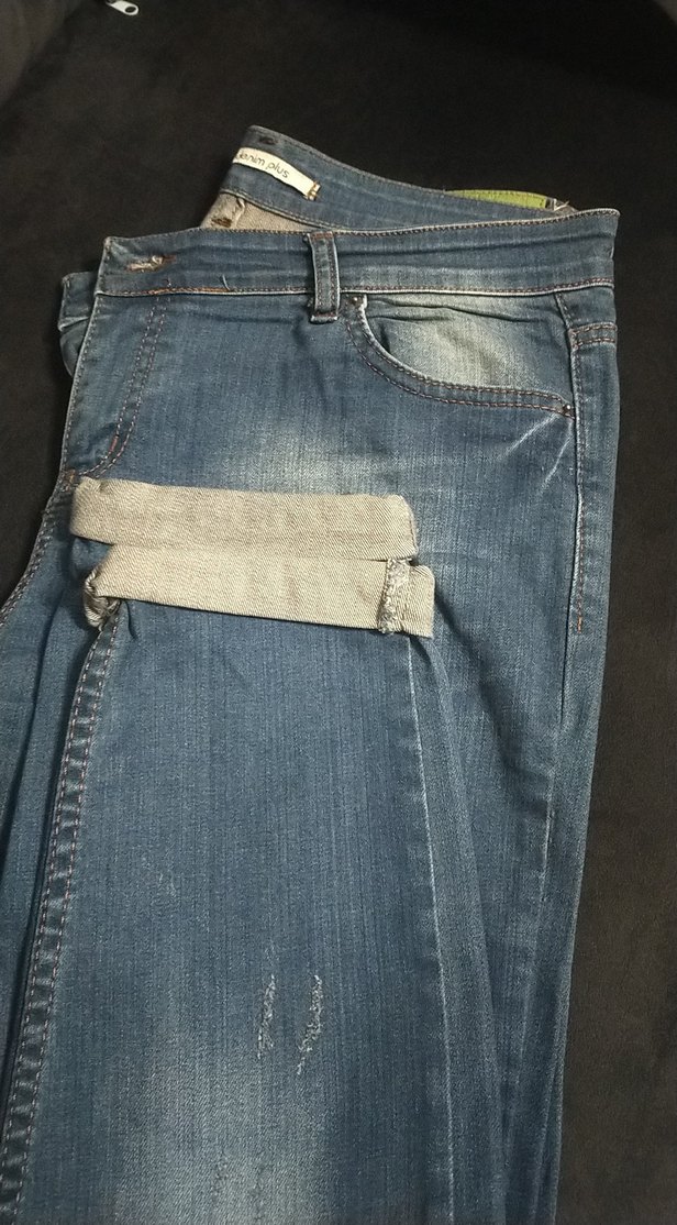 Kadın Mavi Bol Kesim Midi Boy Kot Pantolon - Görsel 3