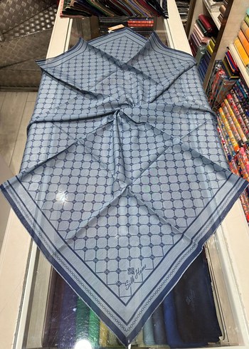 Silk & Cashmere Silk home olinda Eşarp