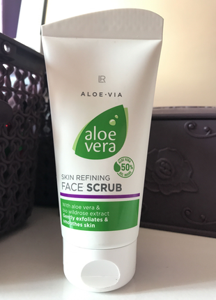 LR Aloe Vera Face Scrub 