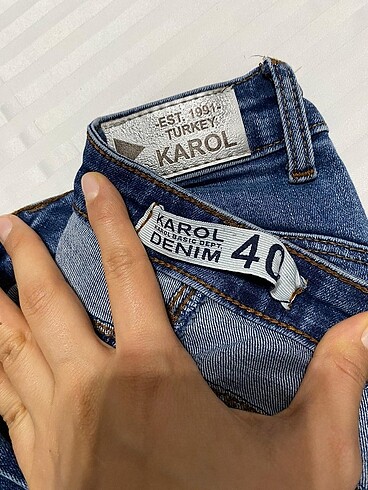 40 Beden mavi Renk Kot pantolon dar paça