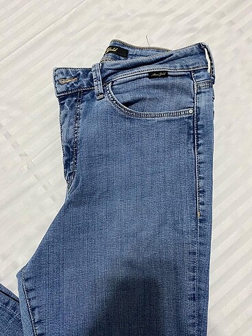 40 Beden Dar paça jean