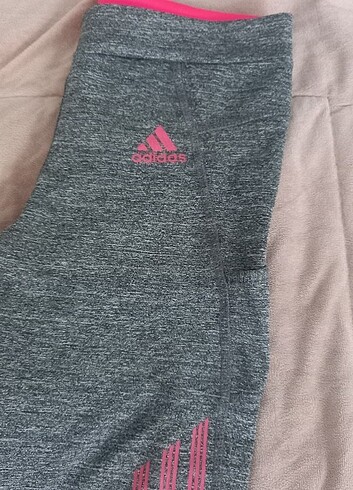 Adidas Taytt