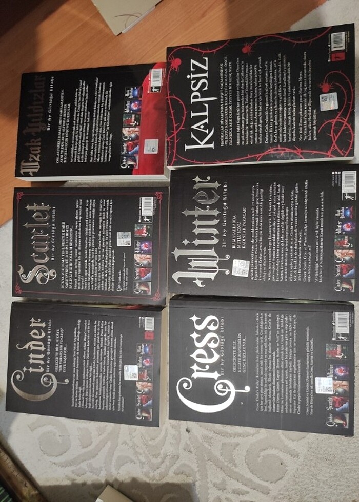 Ay günlükleri serisi 6 kitap sifir - Görsel 2