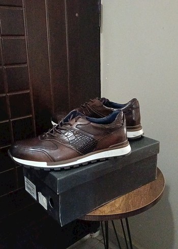 Kahverengi Deri Bağcıklı Erkek Günlük Sneaker Ayakkabı - Görsel 6