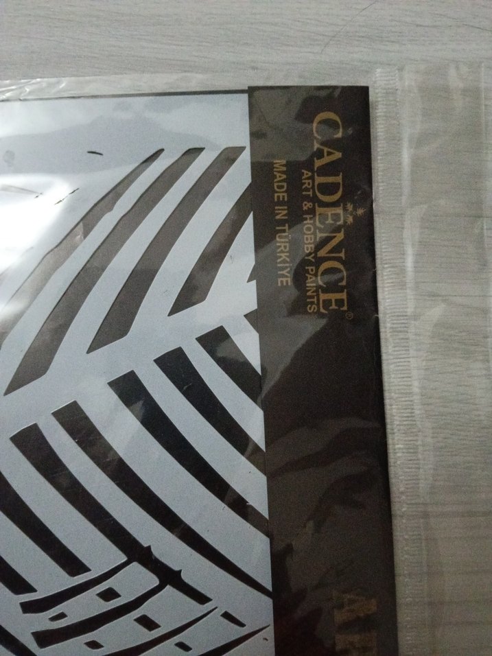 Cadence Yaprak Desenli Stencil - Görsel 3