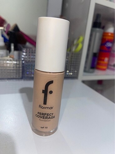 Flormar Flormar fondoten 105 porcelian ivory