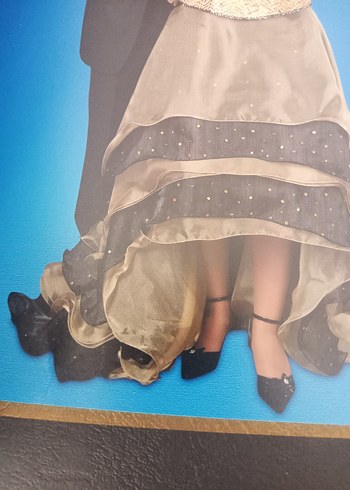 Straplez ön biraz kısa arkasi uzun Nişan Elbisesi - Görsel 2