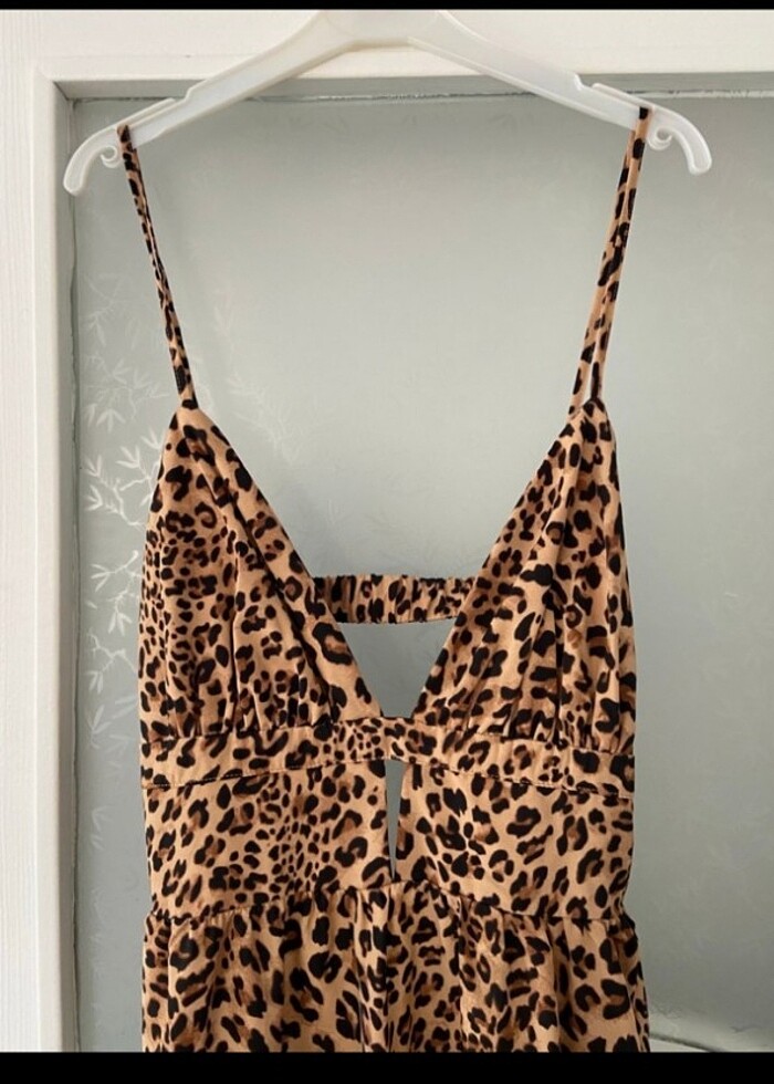 V yaka bele oturan leopar elbise 43/44/46 uyumlu 44'ü işaretledi - Görsel 2