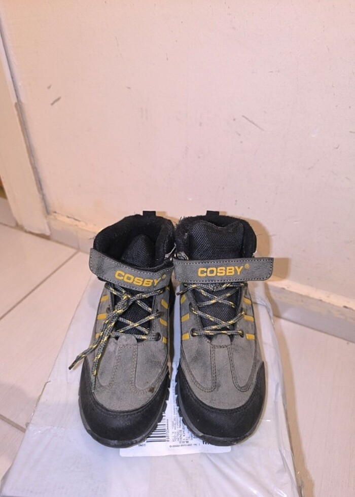 34 numara yepyeni erkek çocuk ayakkabısı - Görsel 2