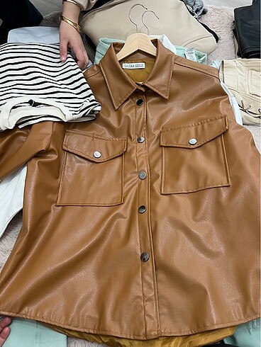 Zara kot ceket çok markalı kaliteli ürünler