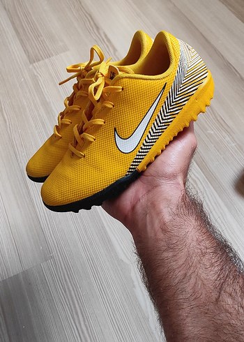 Nike Mercurial Halı Saha Krampon Ayakkabı