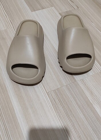 38 Beden Adidas Yeezy Slide Erkek Kadın Terlik Orjinal Üründür 