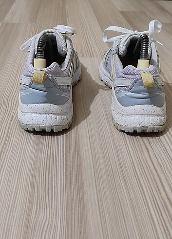 37,5 Beden beyaz Renk Skechers Kadın Spor Ayakkabı