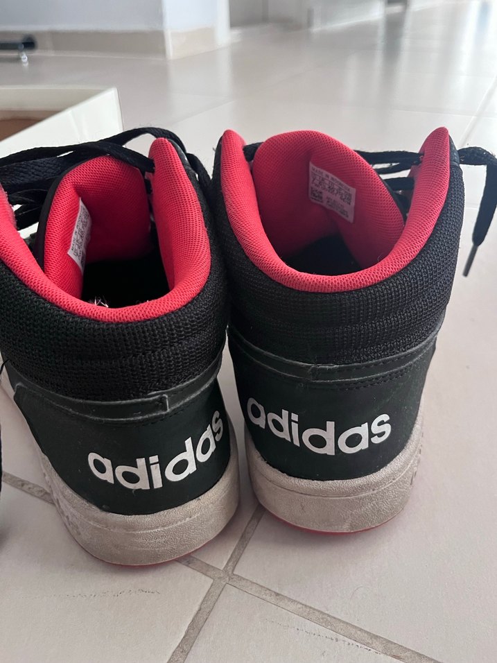 Orijinal adidas ayakkabı - Görsel 3