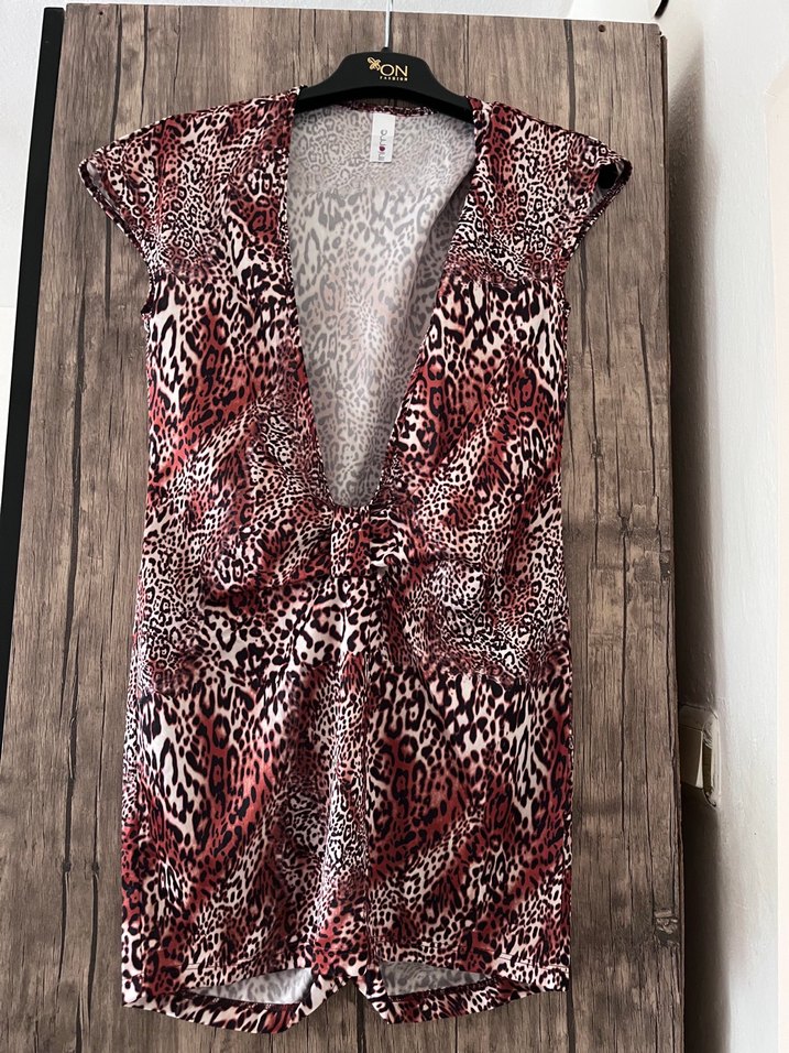 Leopar Desenli V Yakalı Drapeli Midi Elbise - Görsel 2