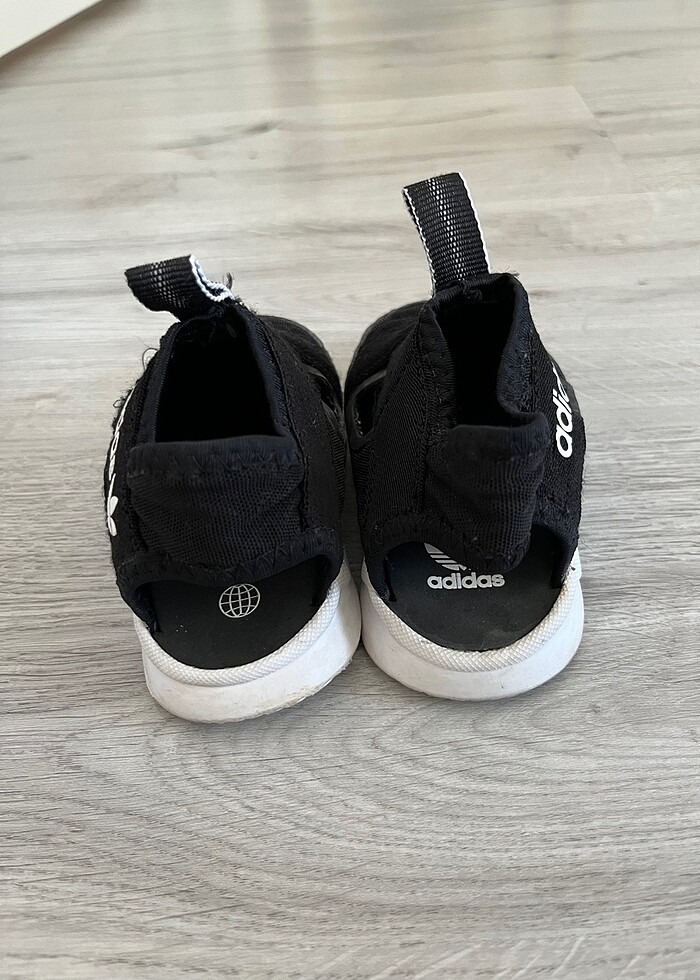 Çocuk adidas ayakkabı - Görsel 3