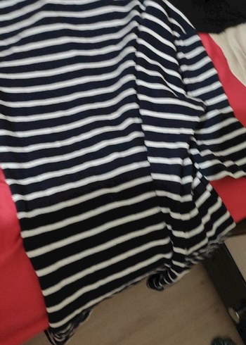 çizgili kadın dirsekte kolu pençesi çok güzel - Görsel 3