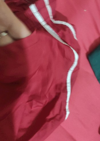 Kırmızı Şort yepyeni çok hafif - Görsel 4