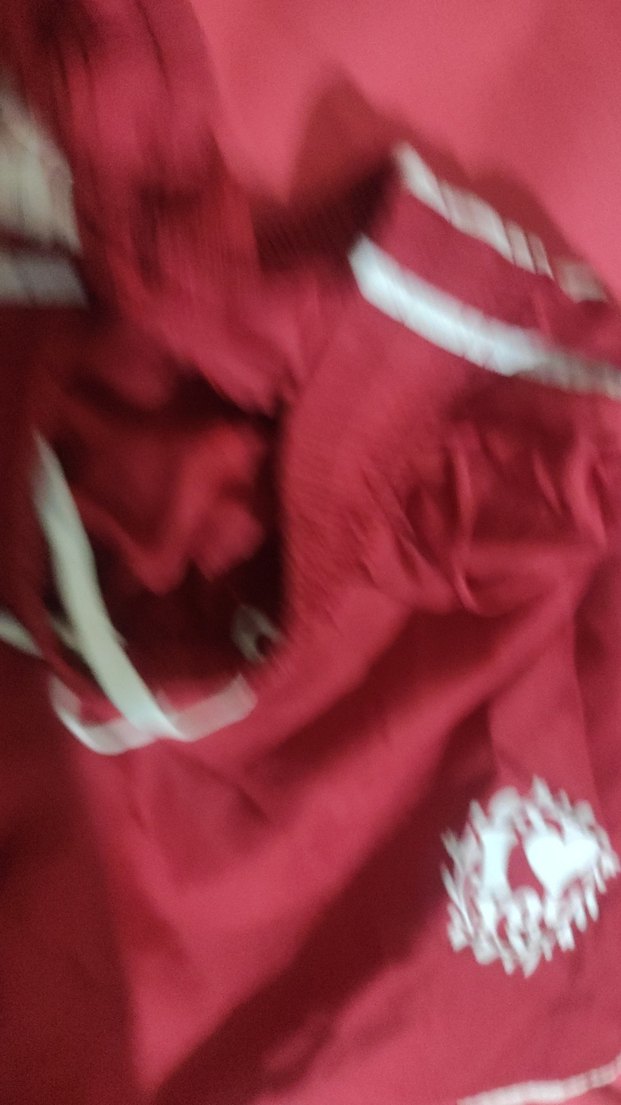 Kırmızı  Şort yepyeni çok hafif - Görsel 3