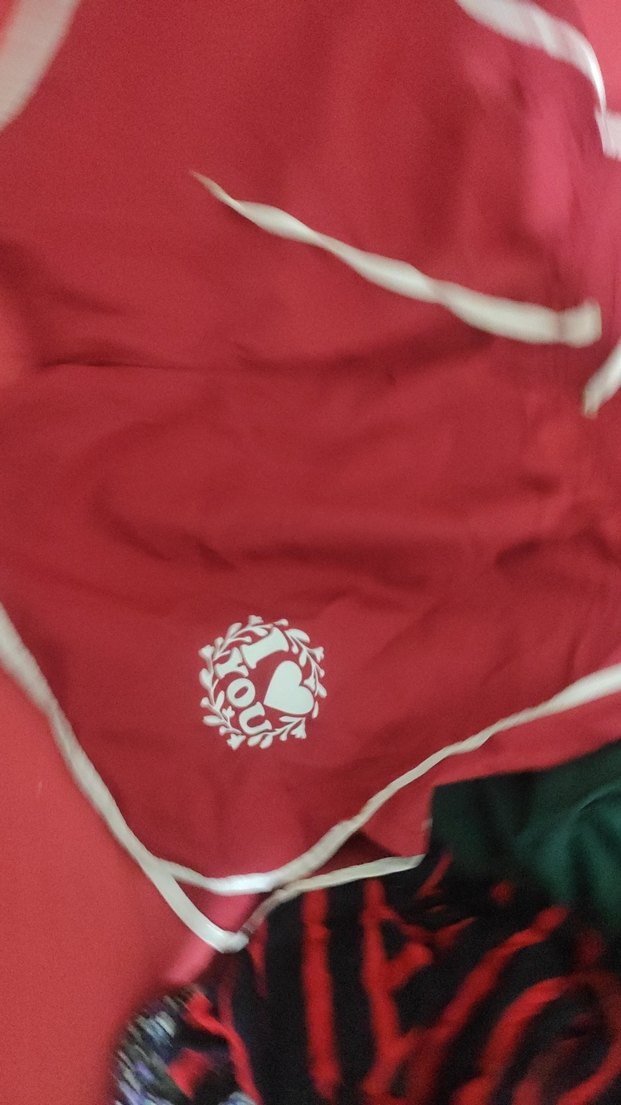 Kırmızı  Şort yepyeni çok hafif - Görsel 2