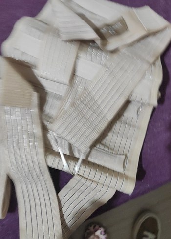 Emzirme Korse boyundan boyundan geçırmeli tün beli Sarıyor - Görsel 2