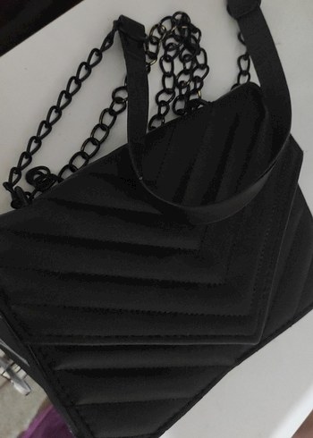 Zincir Detaylı Siyah Desenli Kadın kol ve el çantası Çantası - Görsel 11