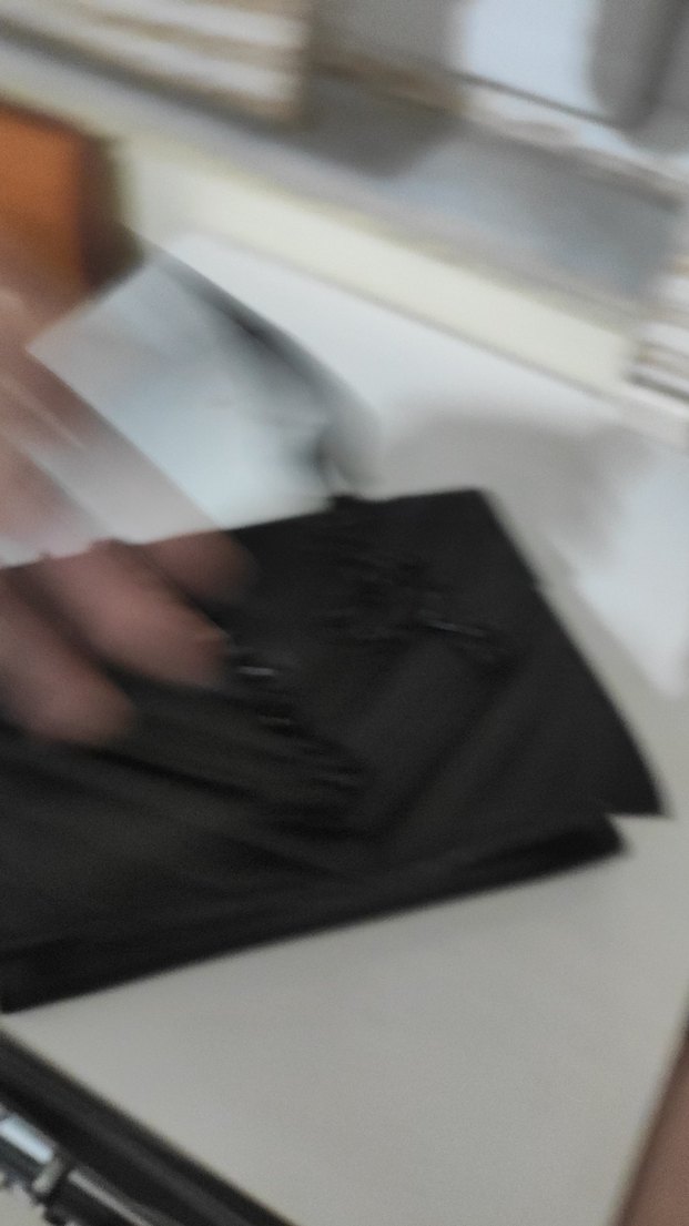 Zincir Detaylı Siyah Desenli Kadın kol ve el çantası Çantası - Görsel 4