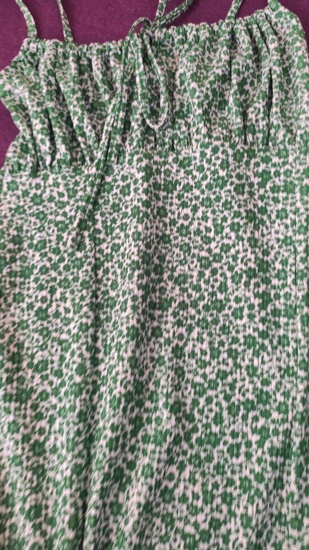 Yeşil Bağcıklı elbise diz altına iniyor boyu - Görsel 3